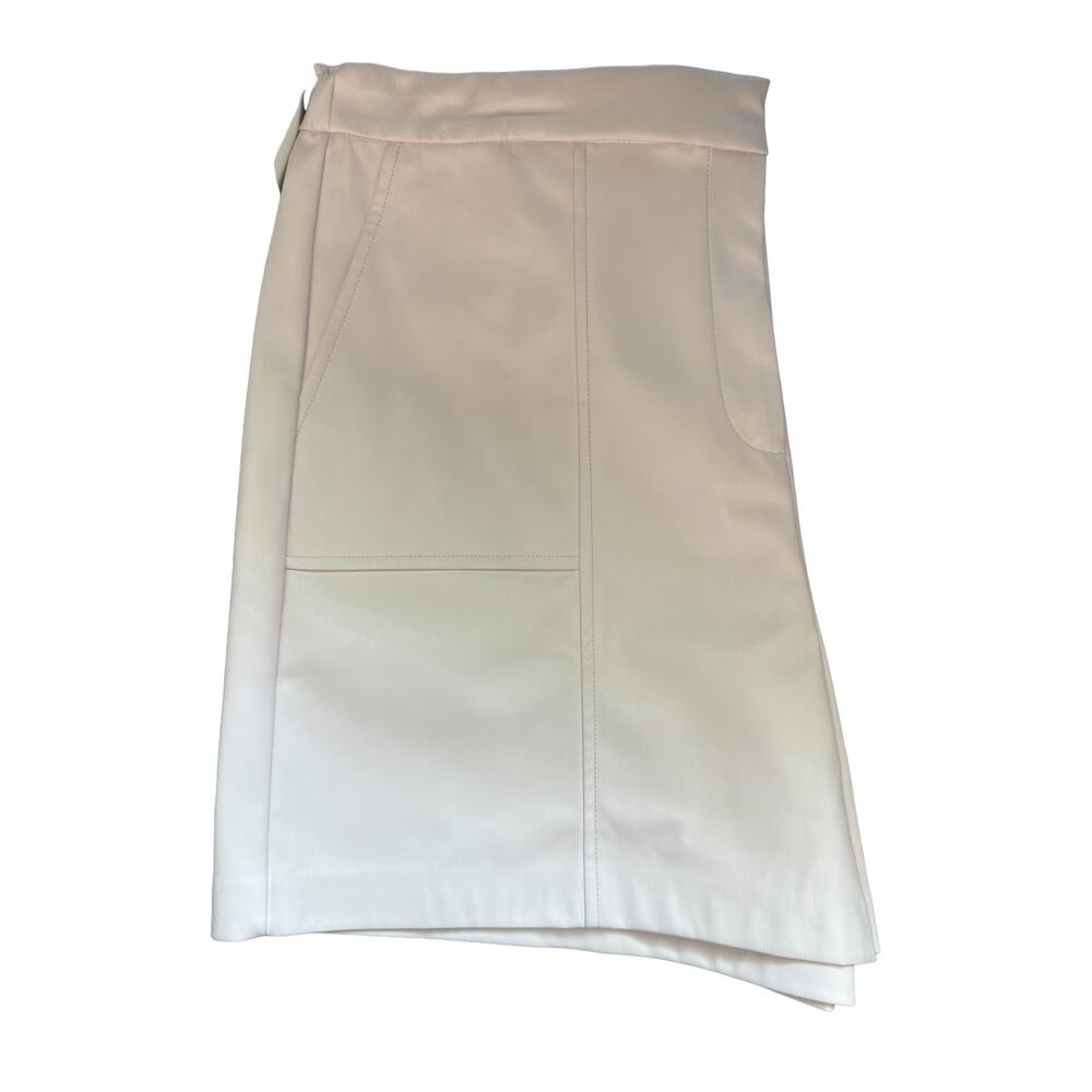 New ~ HALOGEN ~ Pale Pink Faux Leather Shorts Size L SO CUTE - Picture 6 of 9